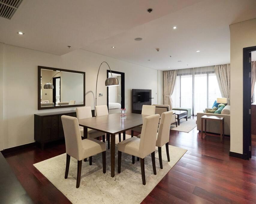 Authentic 2 Bdr In Anantara Palm Jumeirah Apartment